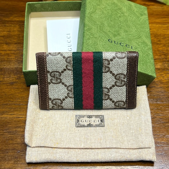 Authentic Gucci Sherry Line Key Holder - EUC - Picture 2 of 8